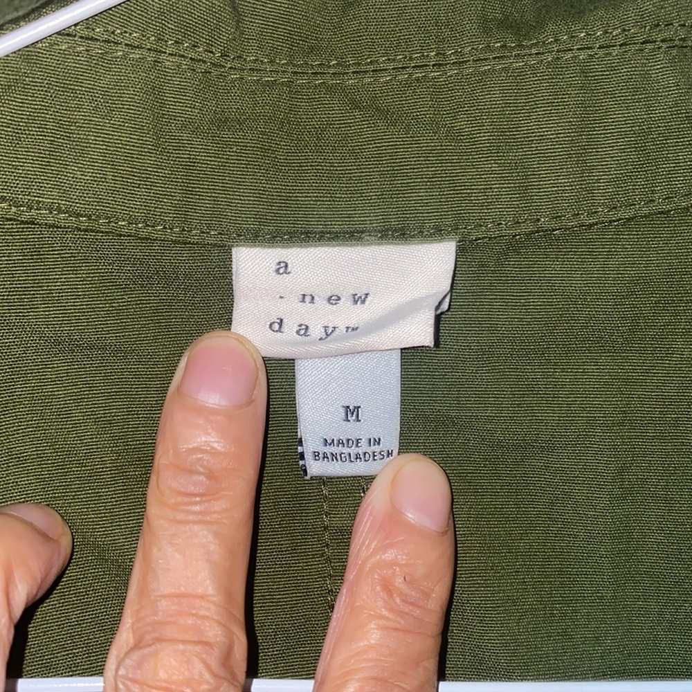 Army green utility jacket 🧥 - Picture 4 of 7